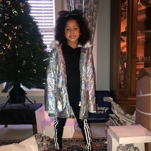 Meet your Posher, Alicia